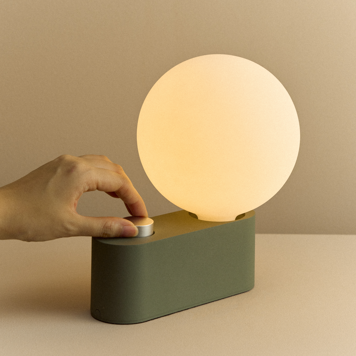 Alumina Lamp in Sage, close-up