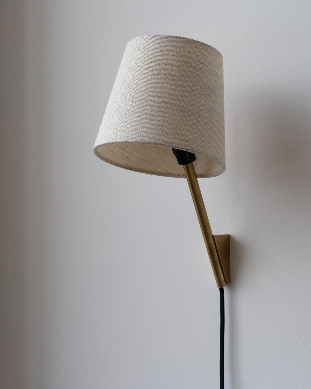 Tokyo Sconce in Brass, side view
