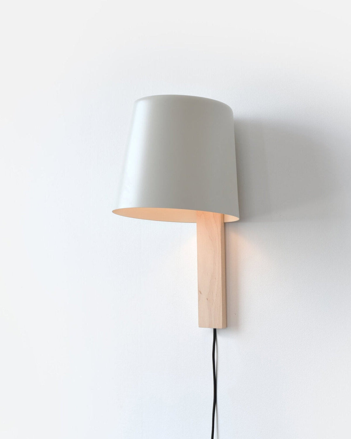 Pilot Sconce