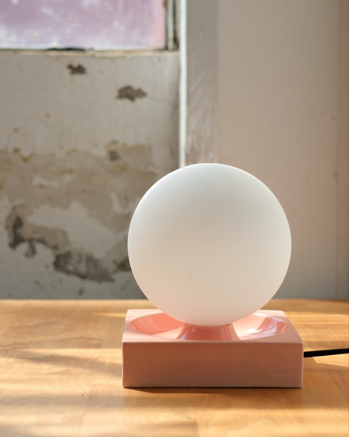 Cubic Table Lamp, room setting