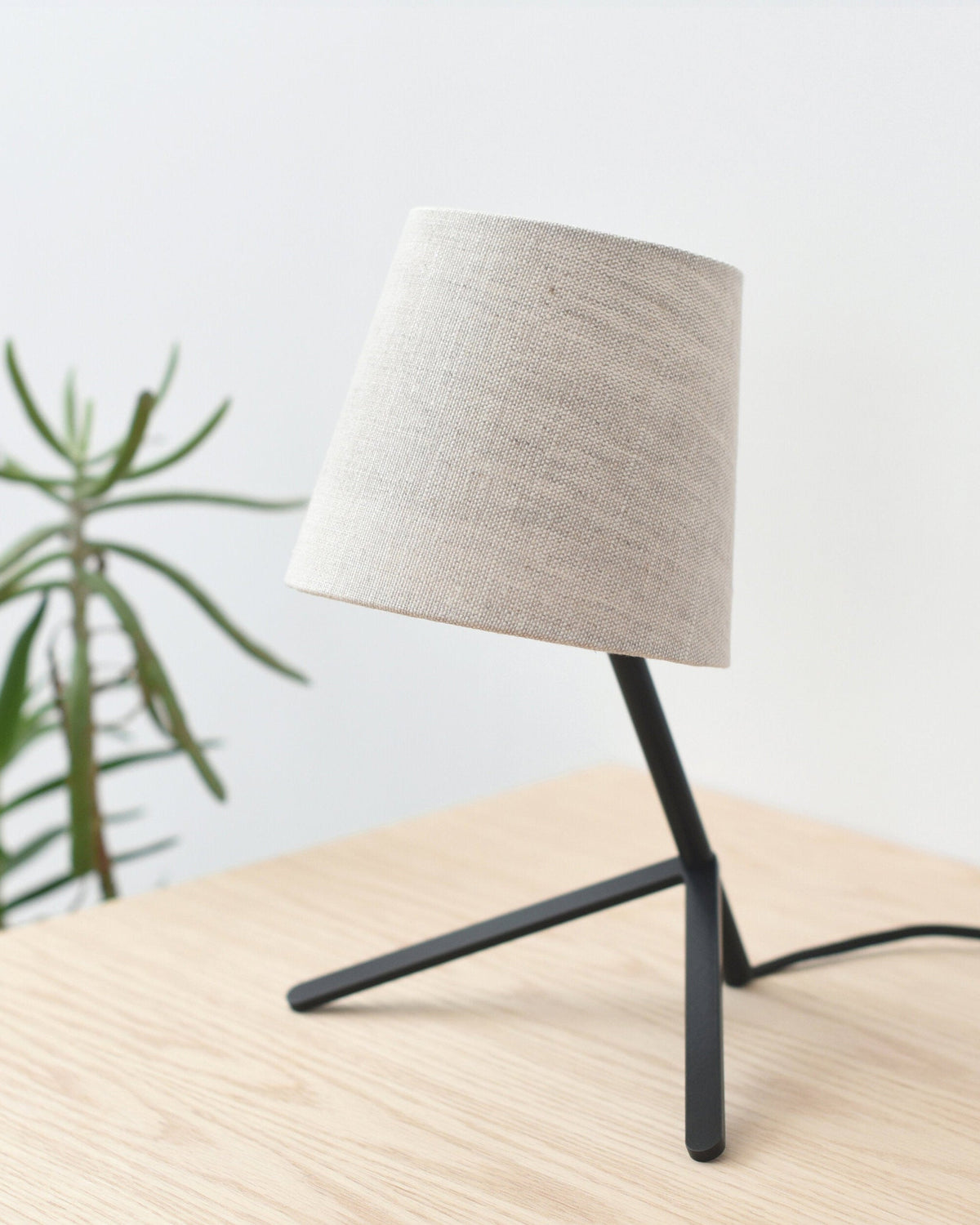 Tokyo Table Lamp, Black