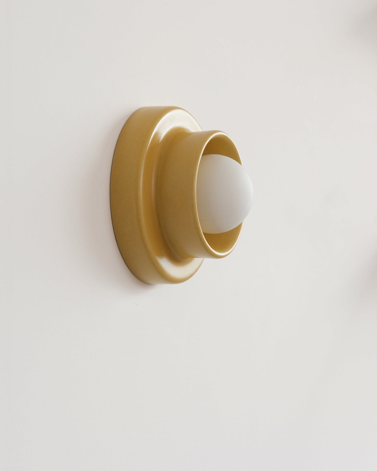 Q Sconce in Yellow